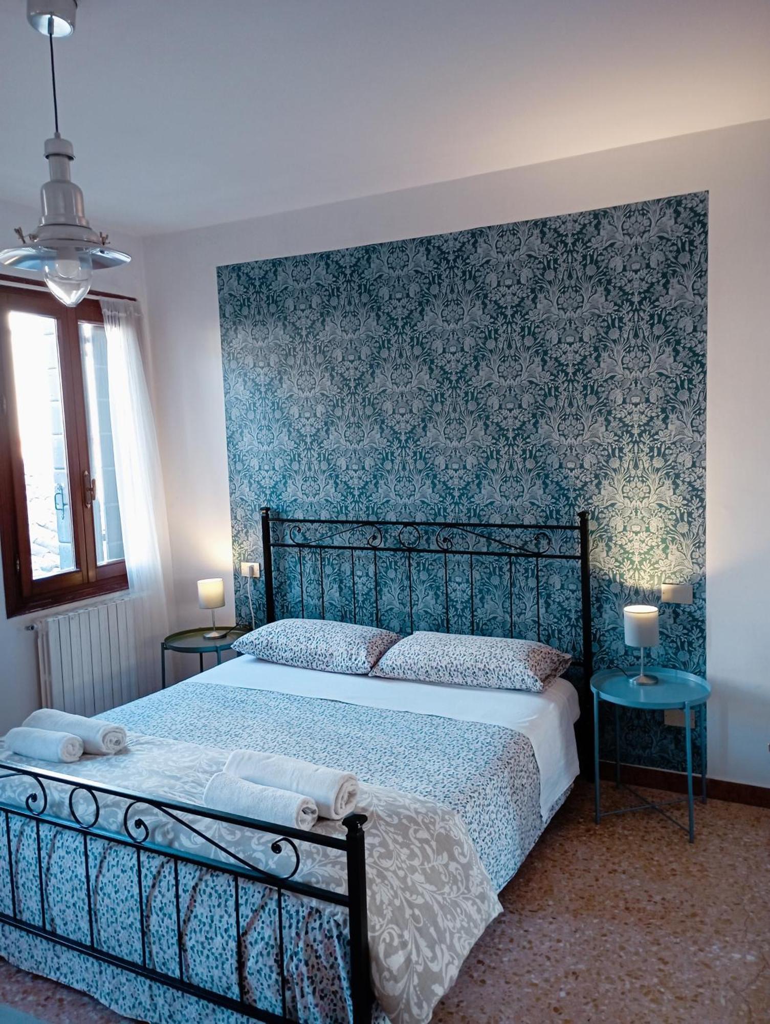 Two Steps From Rialto Hotel Venice Ngoại thất bức ảnh